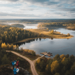 Orai Molėtai: Kaip ežerų krašto gamta diktuoja savo taisykles ir ko tikėtis keliautojams